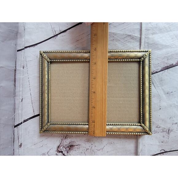 Malden Pewter Bronze Goldish Finish Photo Frame 7.5x 6in Holds 4 X 6 Photo - Picture 6 of 8